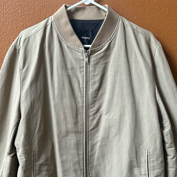 Theory Men’s Tan “City Bomber Dura Linen” Jacket Size XL EUC! - Picture 3 of 10